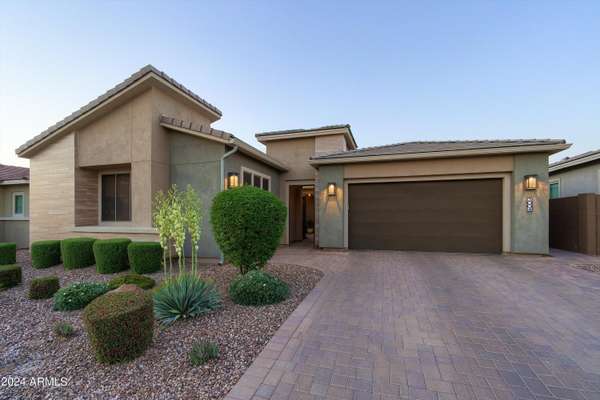 3004 E LOS GATOS Drive,  Phoenix,  AZ 85050