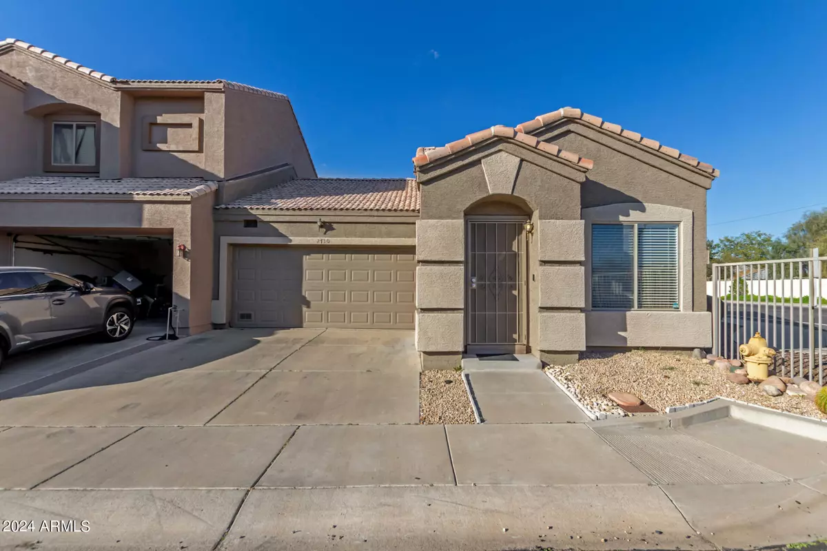 Phoenix, AZ 85032,2730 E SCHILIRO Circle
