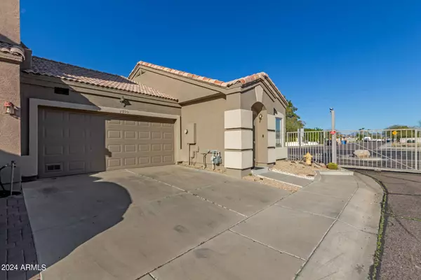 Phoenix, AZ 85032,2730 E SCHILIRO Circle