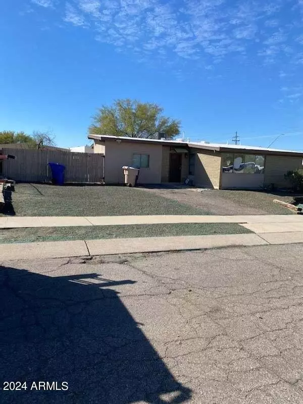 9510 E 33RD Street, Tucson, AZ 85748