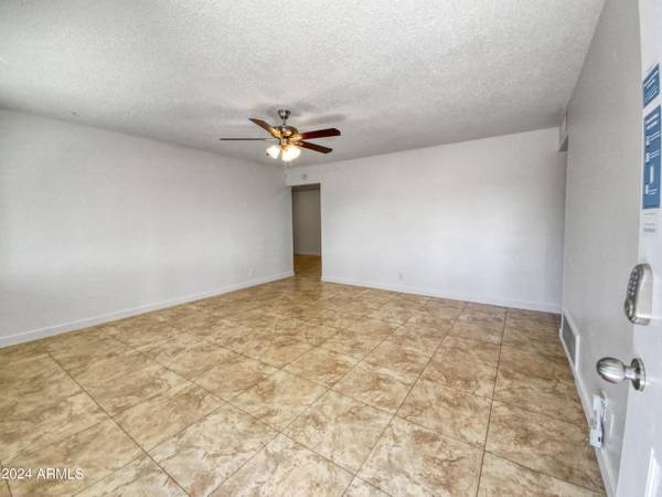 Mesa, AZ 85204,703 S SPENCER --