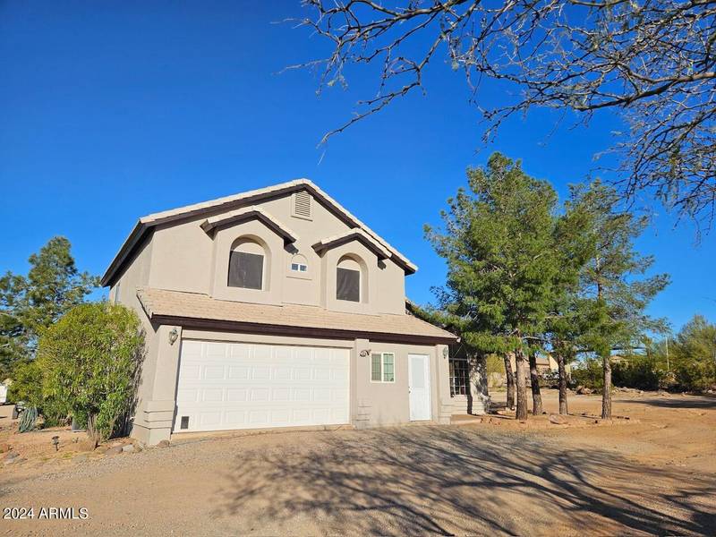 44644 N 20th Street, New River, AZ 85087