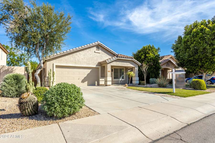 862 W STRAFORD Avenue, Gilbert, AZ 85233