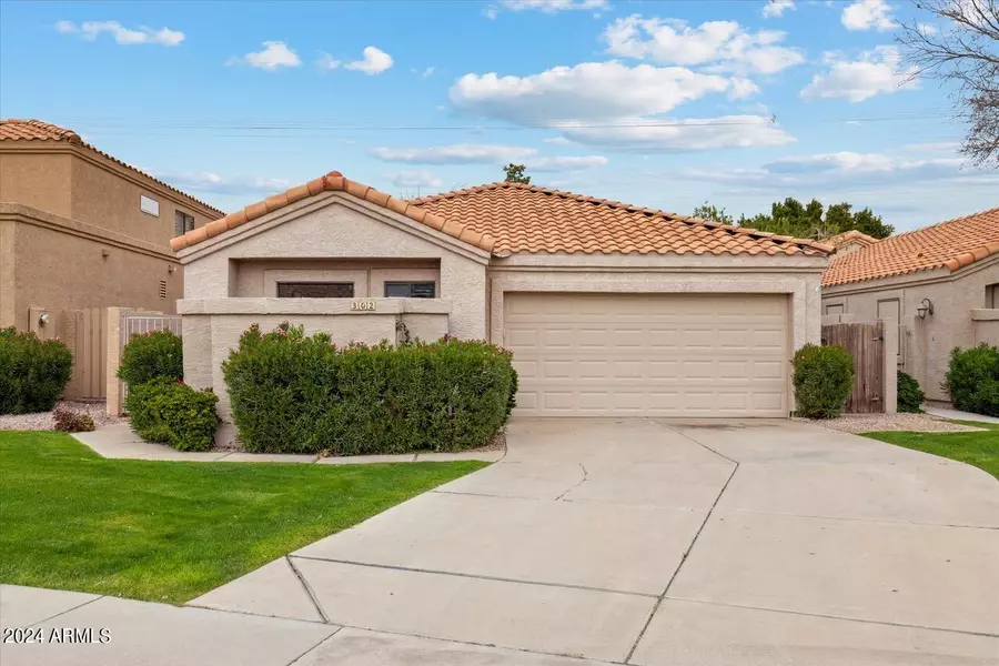 302 E VAUGHN Avenue, Gilbert, AZ 85234