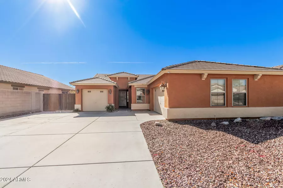 25647 W RIO VISTA Lane, Buckeye, AZ 85326