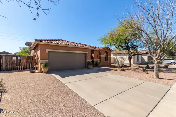 1537 E INDIGO Street, Gilbert, AZ 85298