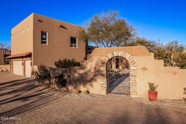 Cave Creek, AZ 85331,33213 N 64th Street