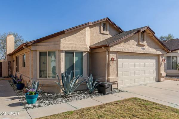 Surprise, AZ 85374,17117 N LARKSPUR Lane