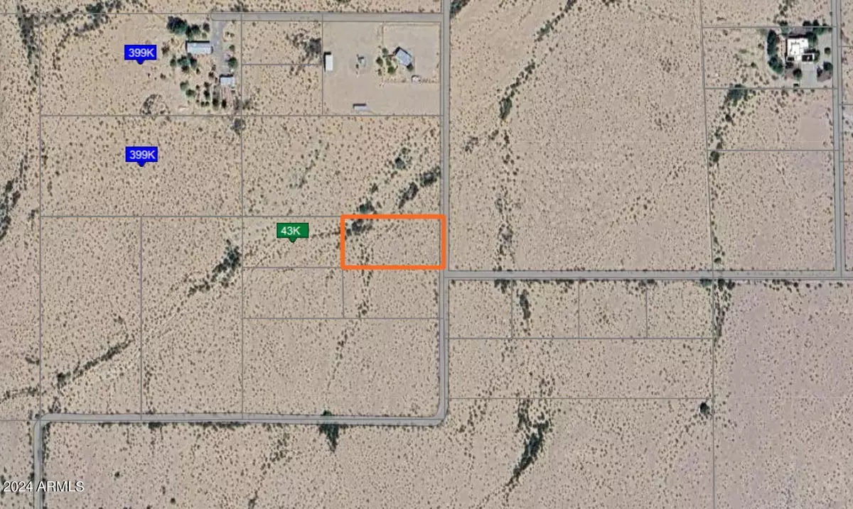 Tonopah, AZ 85354,435 Ave S of Salome Hwy -- #Lot R