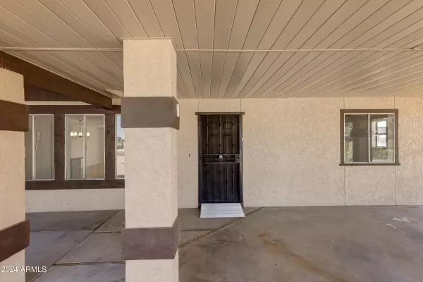 Mesa, AZ 85215,6447 E RUSTIC Drive