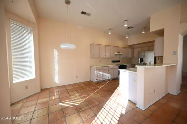 Scottsdale, AZ 85260,9389 E CORRINE Drive