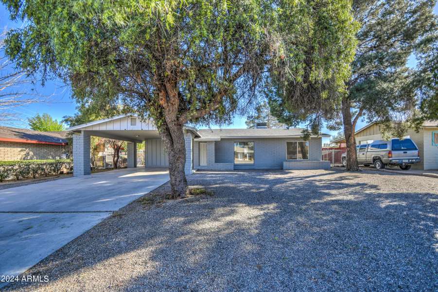 1623 W VERDE Drive, Wickenburg, AZ 85390