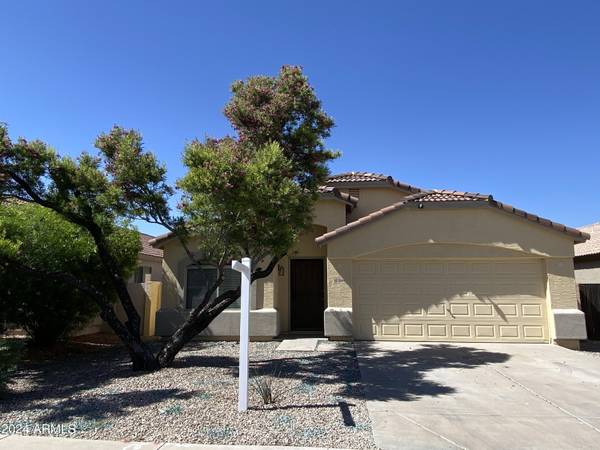 3844 W SANTA CRUZ Avenue, San Tan Valley, AZ 85144