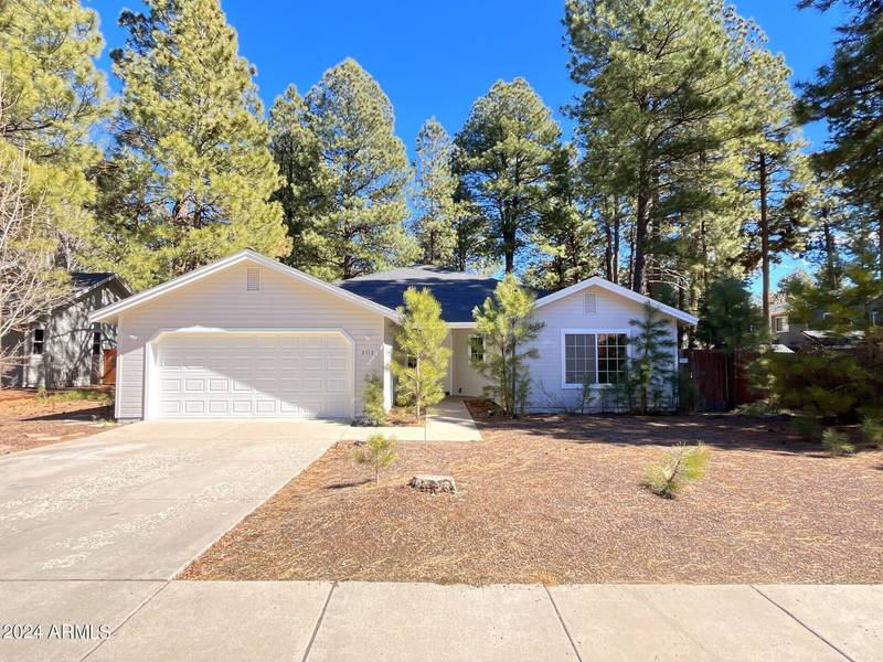 2112 S MAJESTIC Road, Flagstaff, AZ 86001