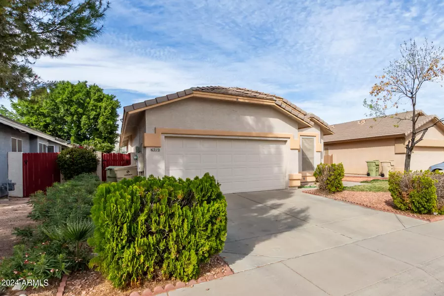 6210 W ECHO Lane, Glendale, AZ 85302