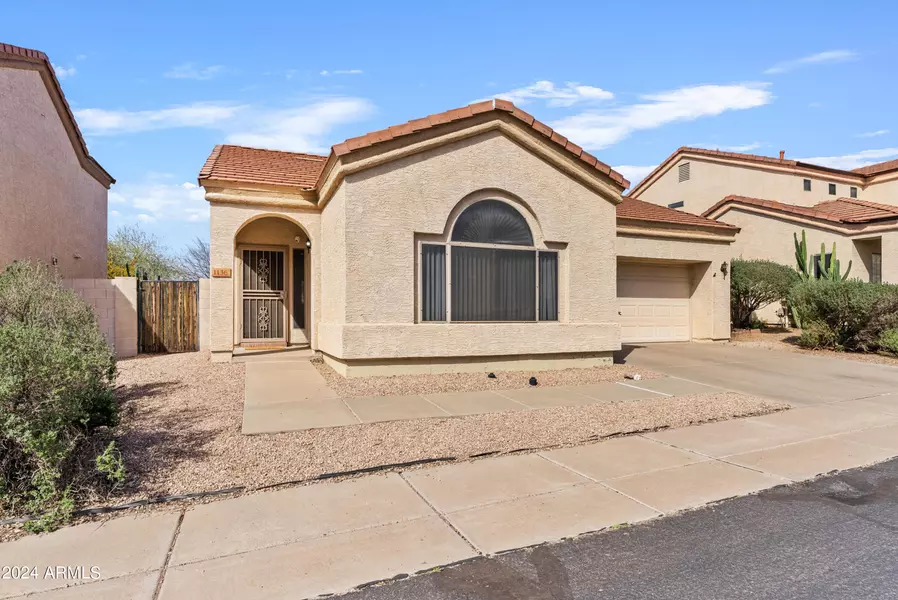 1136 N 87TH Place, Mesa, AZ 85207