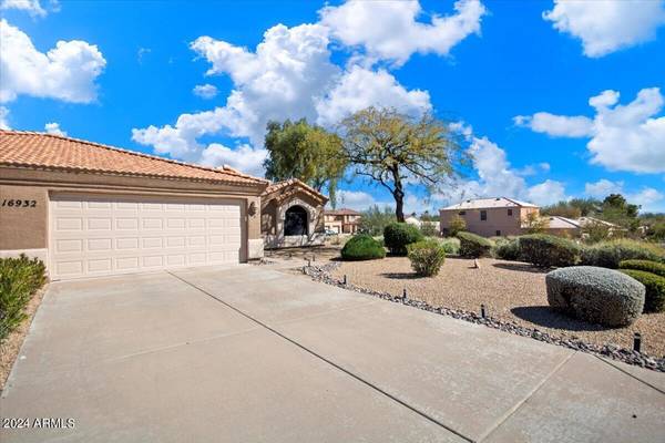 Fountain Hills, AZ 85268,16932 E SALIDA Drive #B