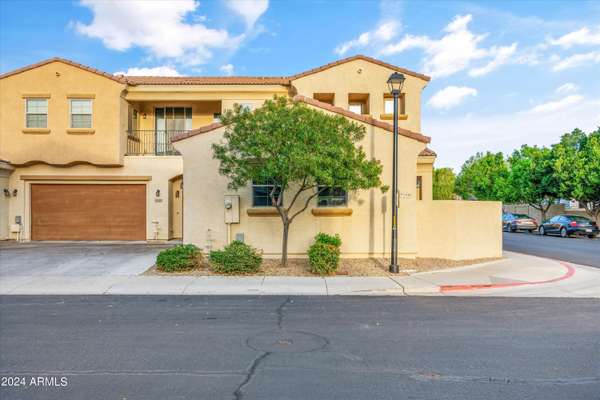 Mesa, AZ 85210,1367 S COUNTRY CLUB Drive #1106