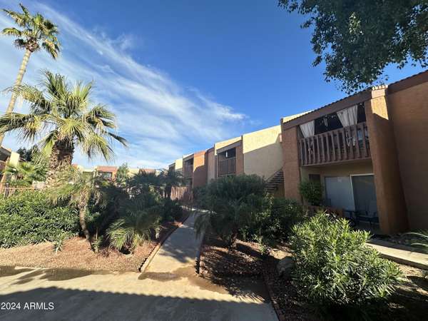 2121 W ROYAL PALM Road #1096, Phoenix, AZ 85021