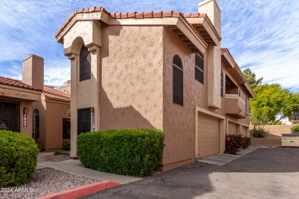 Scottsdale, AZ 85254,5640 E Bell Road #1038