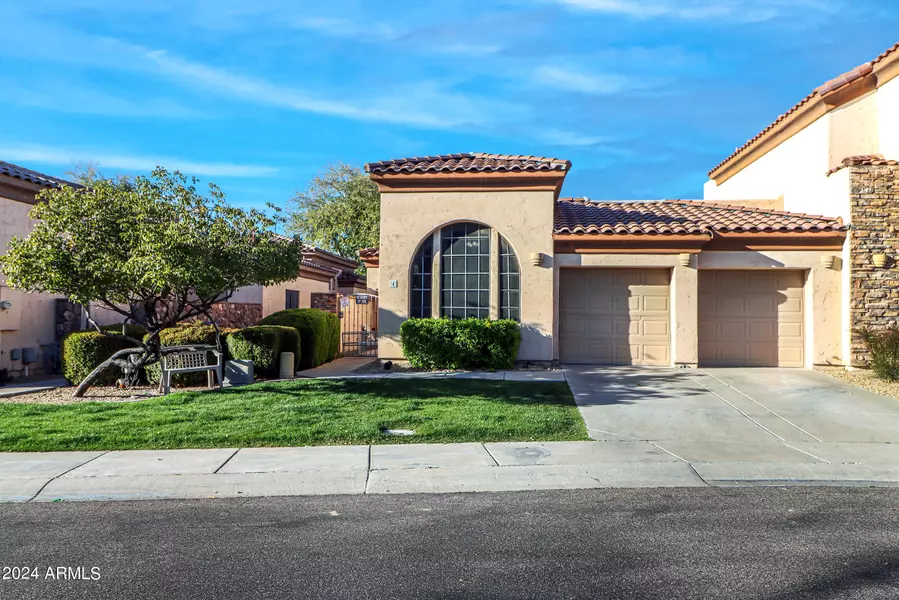 150 N LAKEVIEW Boulevard #4, Chandler, AZ 85225