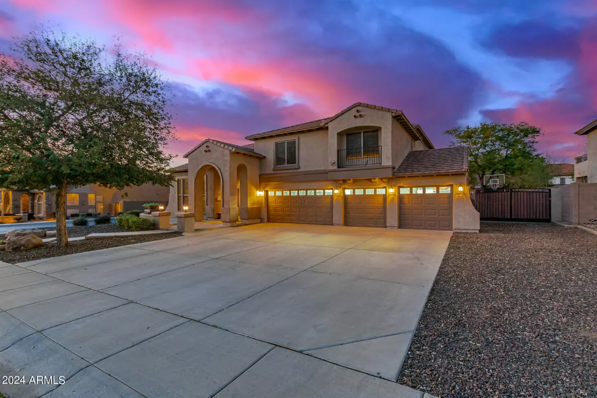 Peoria, AZ 85383,9564 W RUNNING DEER Trail