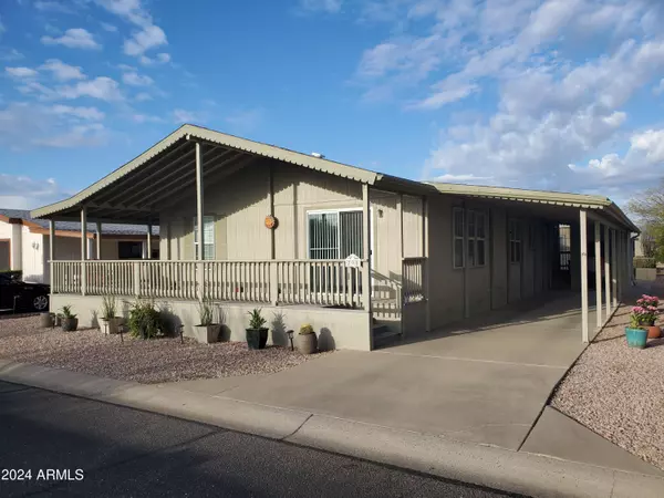 Phoenix, AZ 85050,3901 E PINNACLE PEAK Road #298