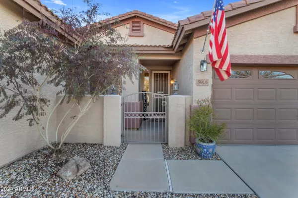 Phoenix, AZ 85083,5915 W RUNNING DEER Trail