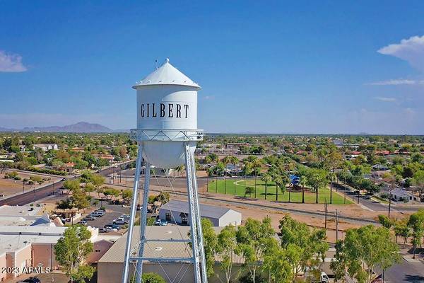 Gilbert, AZ 85233,330 W ASPEN Avenue