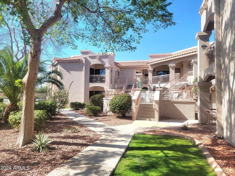 9151 W GREENWAY Road #227, Peoria, AZ 85381