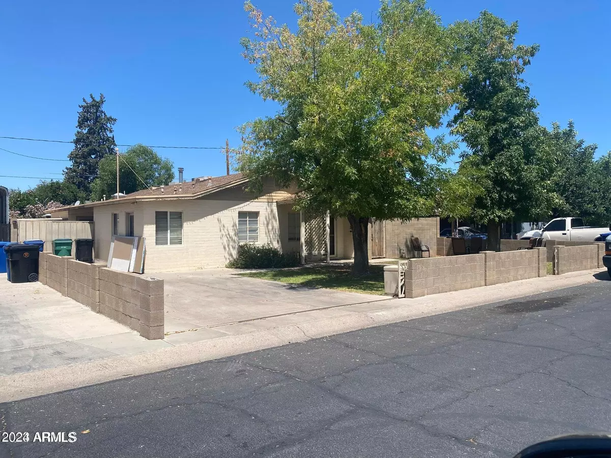 Mesa, AZ 85203,64 N HUNT Drive W