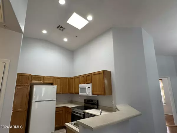 Mesa, AZ 85202,1406 W Emerald Avenue #108