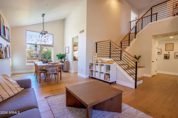 Scottsdale, AZ 85260,13909 N 102ND Street