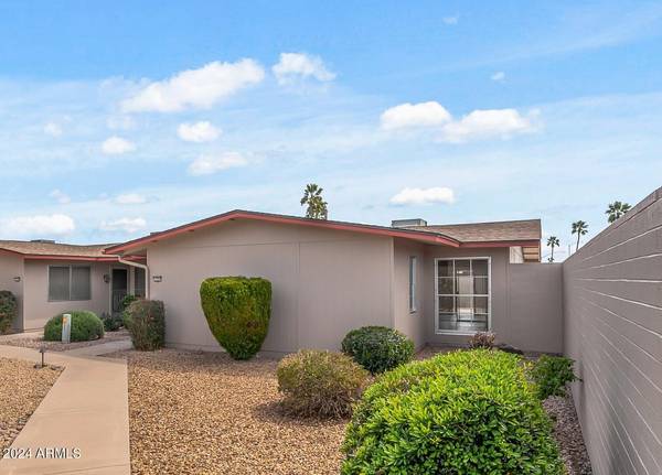 Sun City West, AZ 85375,13337 W DESERT GLEN Drive