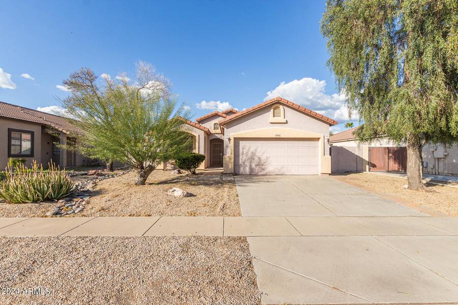 3094 E SUPERIOR Road, San Tan Valley, AZ 85143