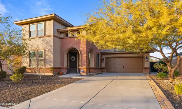Phoenix, AZ 85087,3810 W LAPENNA Drive