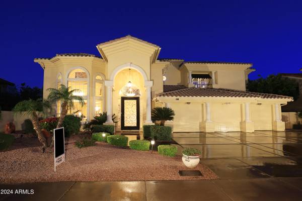 Glendale, AZ 85308,5671 W ARROWHEAD LAKES Drive