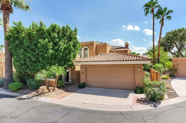 957 E LOIS Lane,  Phoenix,  AZ 85020