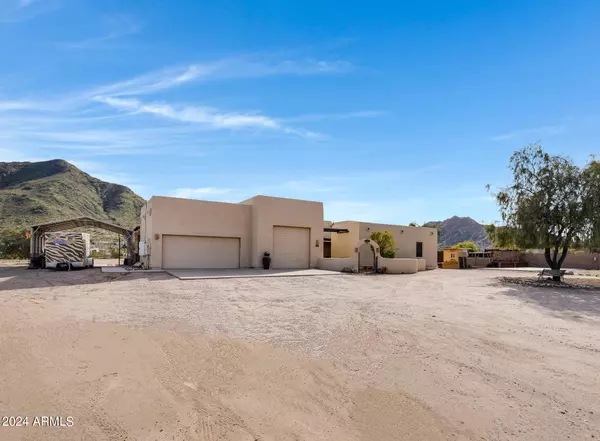 San Tan Valley, AZ 85144,5713 W SUN DANCE Drive