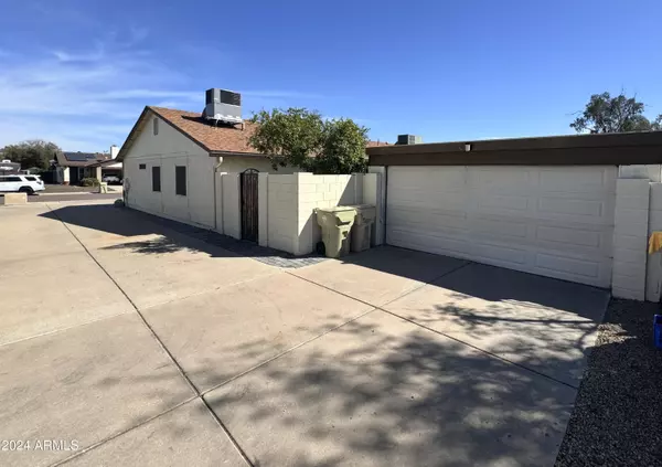 Glendale, AZ 85304,5109 W WOOD Drive