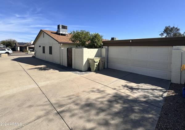 Glendale, AZ 85304,5109 W WOOD Drive