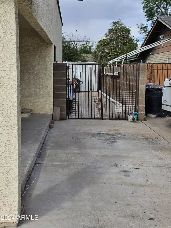 Mesa, AZ 85201,730 N ORANGE Circle