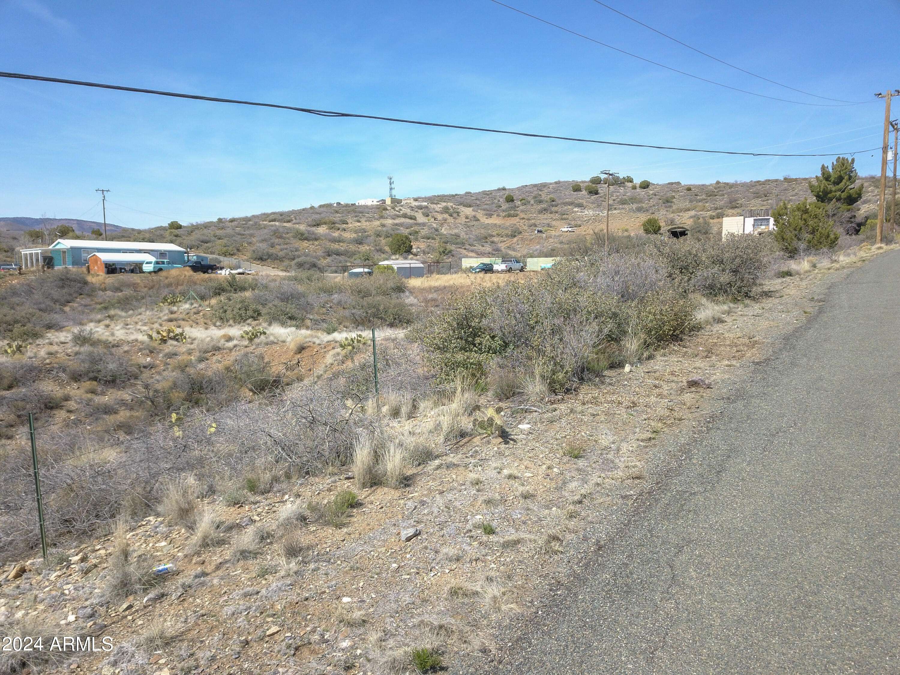 Mayer, AZ 86333,10552 S YUCCA Drive #-