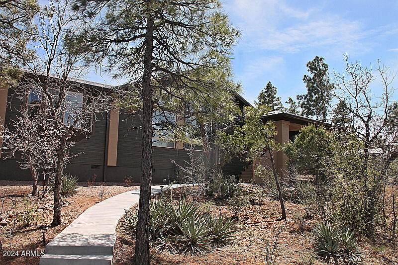 1461 W Snow Creek Trail, Show Low, AZ 85901