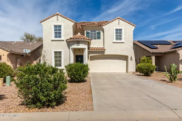 4714 E MEADOW CREEK Way, San Tan Valley, AZ 85140