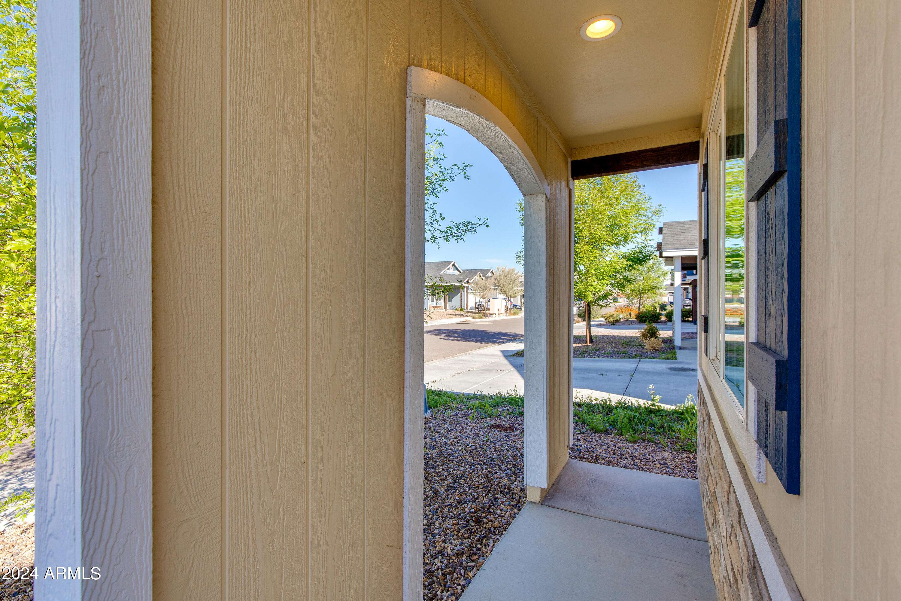 Phoenix, AZ 85040,5025 S 11TH Place