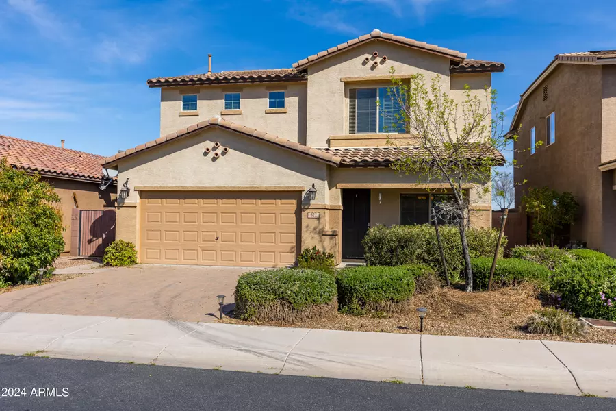 522 W HONEY LOCUST Avenue, San Tan Valley, AZ 85140