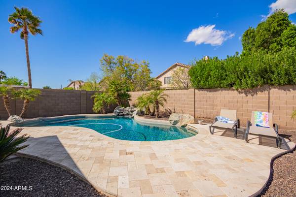 Gilbert, AZ 85233,700 W COUNTRY ESTATES Avenue