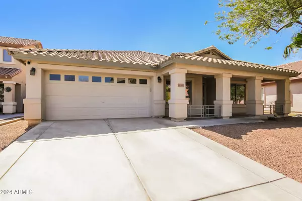 Tolleson, AZ 85353,10367 W ALBENIZ Place