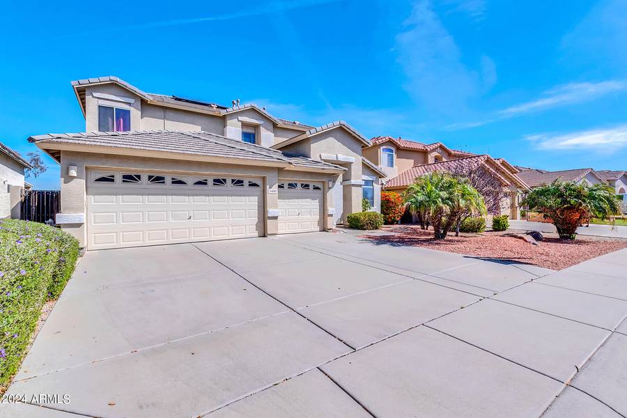 3400 W MORGAN Lane, San Tan Valley, AZ 85144